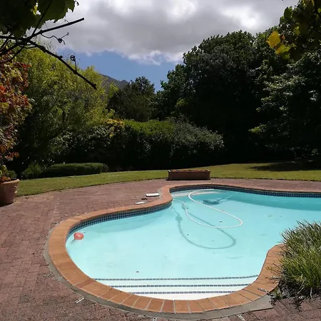 Le Petit Vignoble Bed & Breakfast Cape Town Room photo