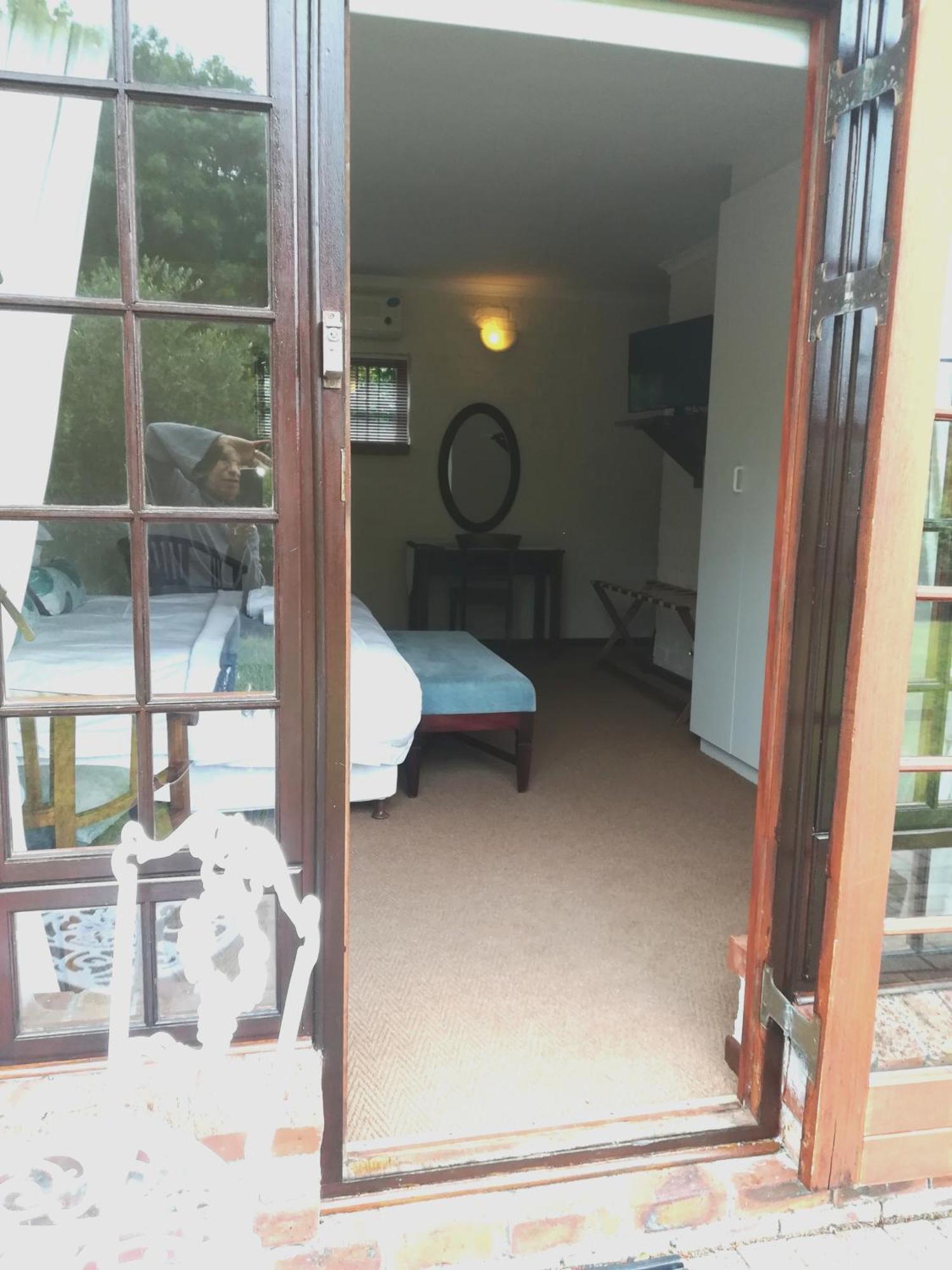 Bed & Breakfast Le Petit Vignoble Cape Town