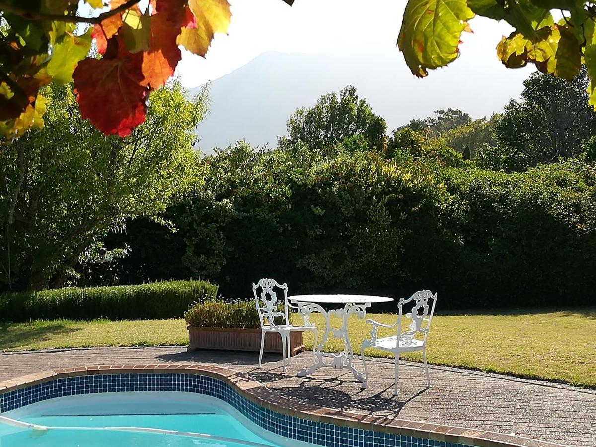 Bed & Breakfast Le Petit Vignoble 2*