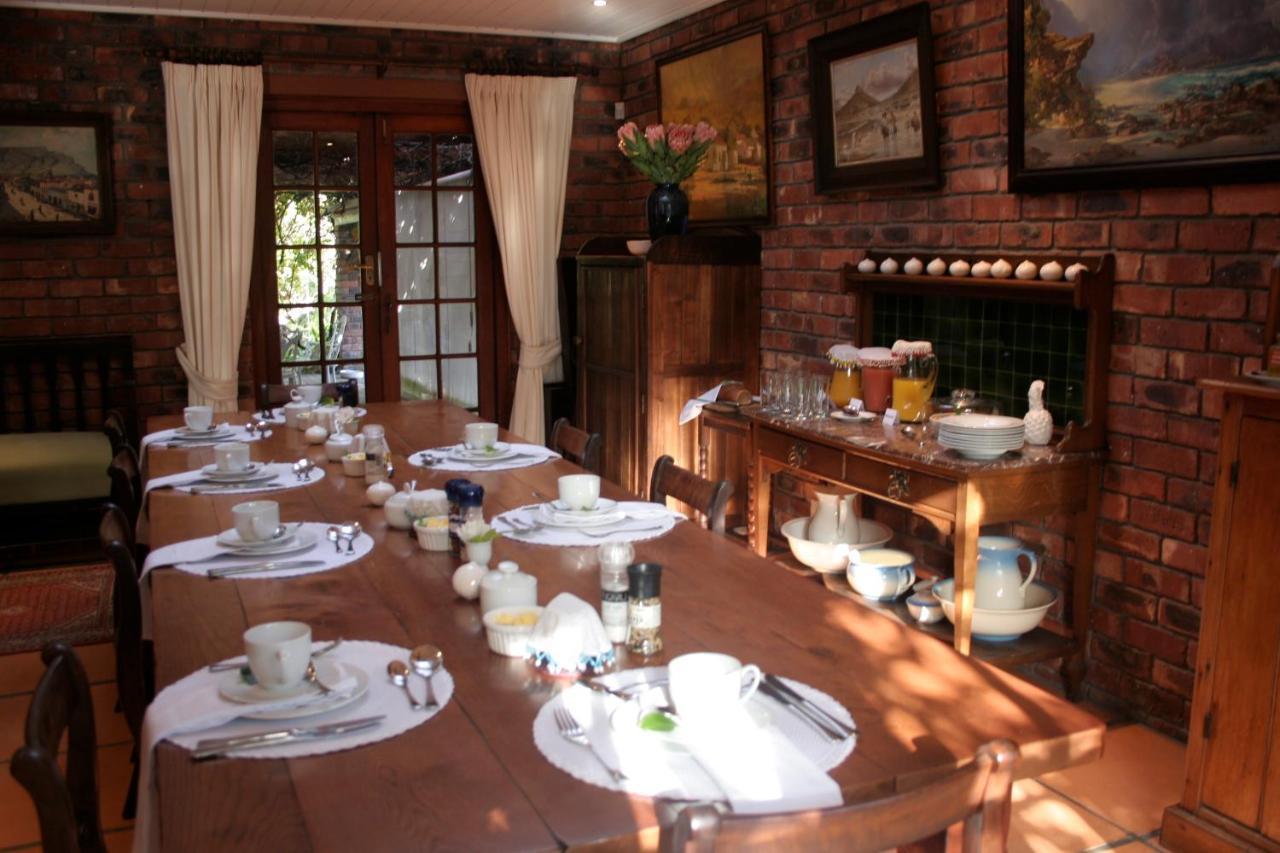Le Petit Vignoble Cape Town