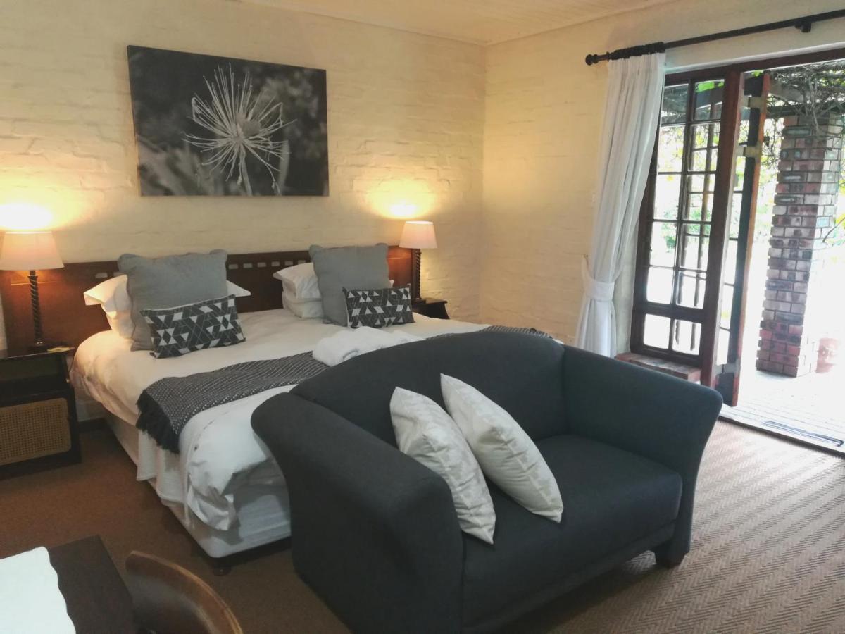 Bed & Breakfast Le Petit Vignoble Cape Town